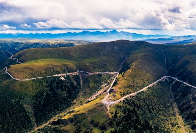 獨(dú)庫(kù)公路