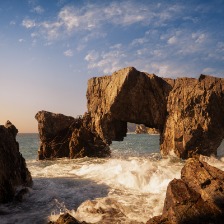 煙臺(tái)南隍城島石門(mén)
